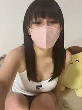 Snapshot of Mitsuki__jp chatting on June 18, 10:20 am Mitsuki jp online show from June 18, 10:20 am