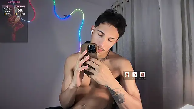 rafael stone11 online show from March 4, 2:08 am