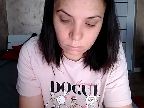LorraGrey online show from May 2, 4:07 am
