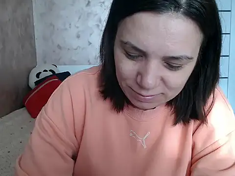 LorraGrey online show from March 13, 6:40 am