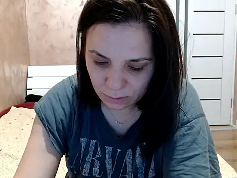 LorraGrey online show from March 2, 8:05 pm