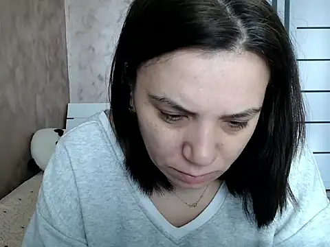 LorraGrey online show from March 16, 6:39 am