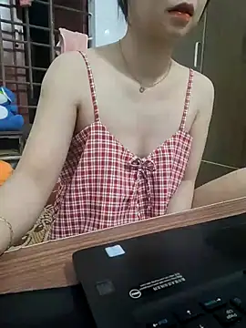 NinaKey online show from July 4, 3:38 pm