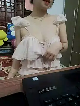 NinaKey online show from July 8, 2:40 pm