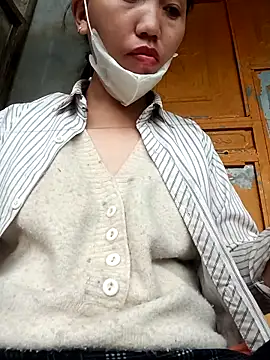 hot-luna- online show from March 31, 12:23 am