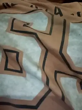 hot-luna- online show from April 17, 9:06 pm