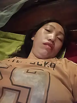 hot-luna- online show from May 20, 9:56 pm