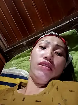 hot-luna- online show from April 3, 1:50 pm