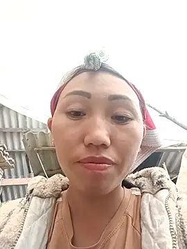 Snapshot of hot-luna- chatting on February 4, 7:25 am hot-luna- online show from February 4, 7:25 am