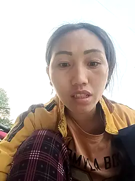 hot-luna- online show from March 26, 10:57 am