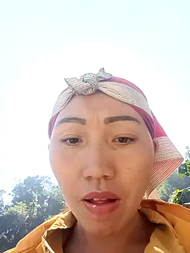 Snapshot of hot-luna- chatting on February 6, 7:48 am hot-luna- online show from February 6, 7:48 am