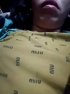 hot-luna- online show from March 24, 6:30 pm