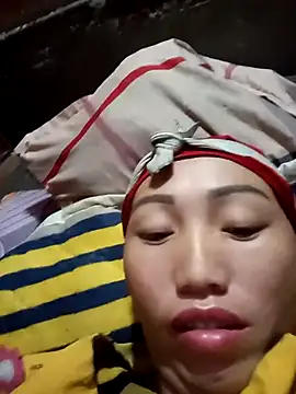 Snapshot of hot-luna- chatting on February 6, 7:54 pm hot-luna- online show from February 6, 7:54 pm