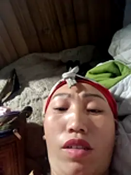 Snapshot of hot-luna- chatting on February 3, 7:19 pm hot-luna- online show from February 3, 7:19 pm