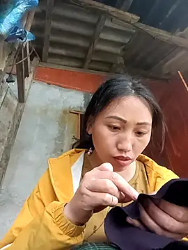 hot-luna- online show from March 21, 8:19 am