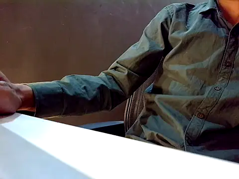 Indian-gentleman teen online show from March 4, 3:42 pm