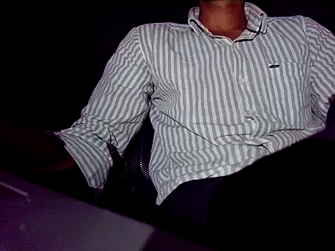 Indian-gentleman teen online show from April 19, 10:05 am