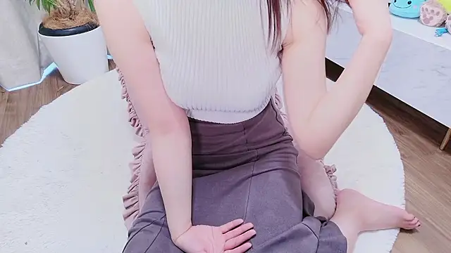 tao-Ch-Icup online show from April 11, 4:20 am