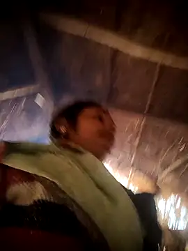 Hotty raghni online show from February 8, 2:31 am