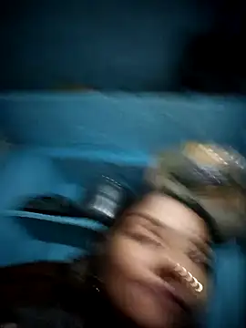 Hotty raghni online show from February 1, 4:27 pm