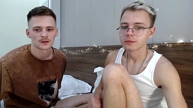 NikiKerryCum online show from February 2, 12:48 pm