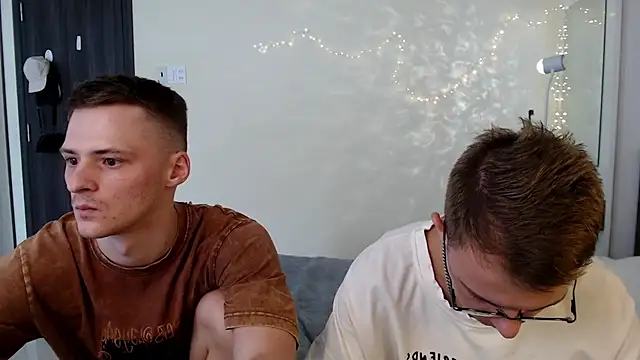 NikiKerryCum online show from June 10, 5:30 am