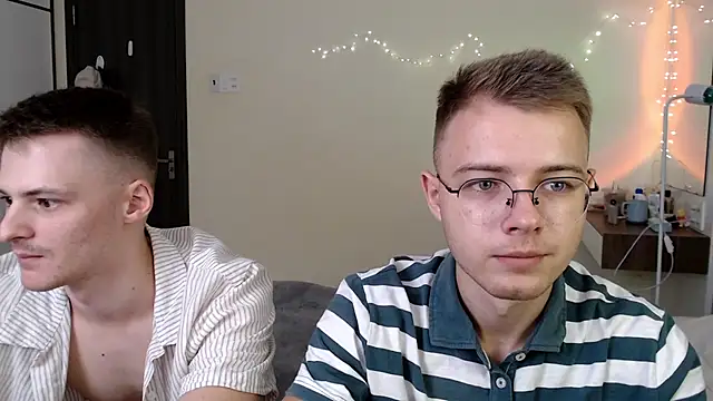 NikiKerryCum online show from August 2, 6:34 am