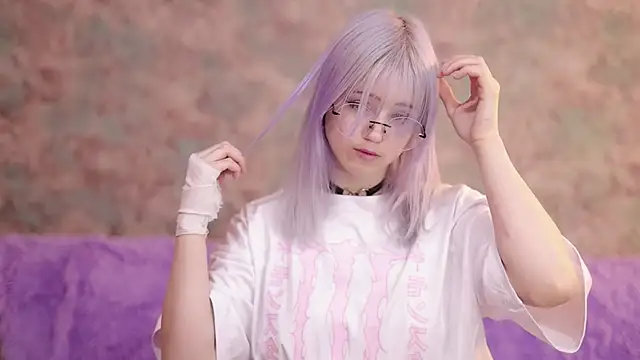 Yunakiss online show from March 11, 9:20 pm