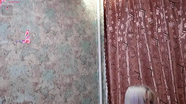 Yunakiss online show from February 21, 7:49 pm