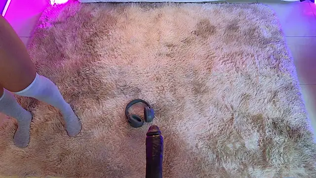 Ladyy brownn online show from March 28, 11:44 am