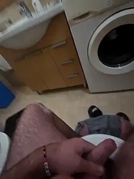 Heyyo3 online show from February 10, 9:30 am