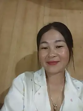 Snapshot of Dunk-namic chatting on July 6, 12:06 am Dunk-namic online show from July 6, 12:06 am