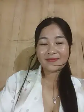 Snapshot of Dunk-namic chatting on June 23, 1:47 am Dunk-namic online show from June 23, 1:47 am