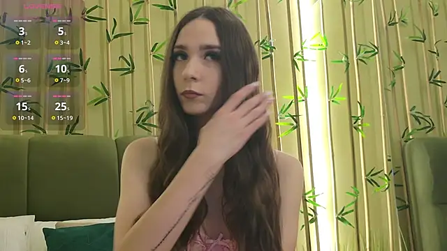 Snapshot of KateLiss_ chatting on February 15, 6:25 am KateLiss online show from February 15, 6:25 am