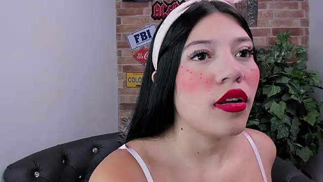 foxy vera online show from April 13, 11:03 am