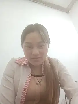 Momo-biki online show from February 4, 1:28 pm