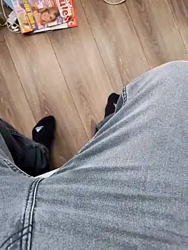 latya111 online show from February 9, 2:04 pm