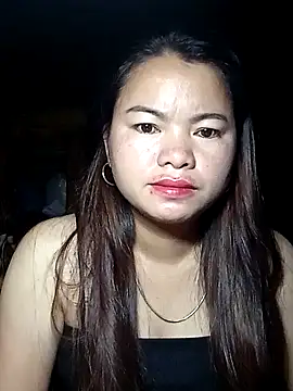 emlylyxinh online show from February 18, 7:21 pm