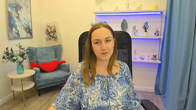 CaseyTerini online show from May 15, 11:30 am