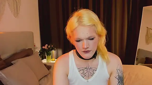 Lollita Morgan online show from March 13, 5:56 am