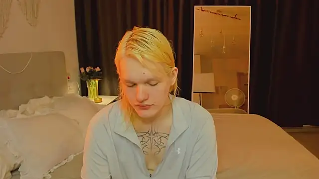 Lollita Morgan online show from March 28, 5:52 am