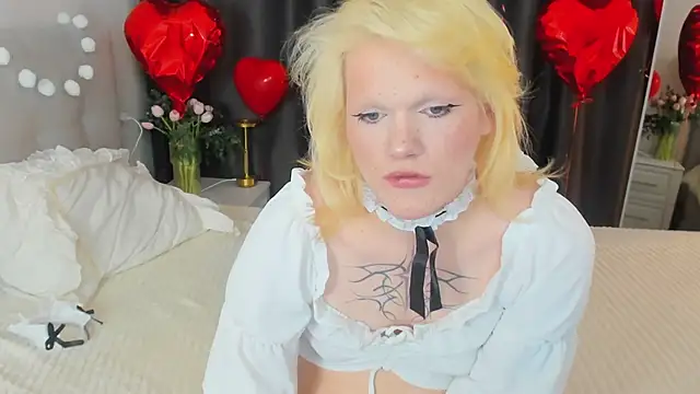 Lollita Morgan online show from February 15, 7:51 am