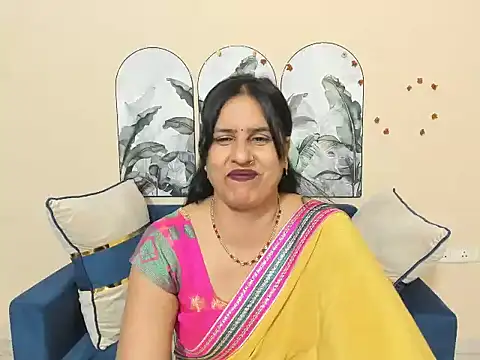 sara conorr online show from March 19, 4:45 am