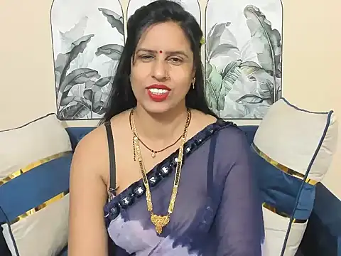 sara conorr online show from March 2, 4:24 am