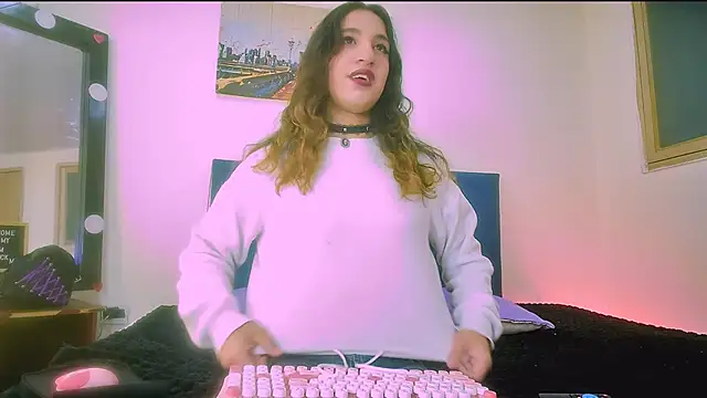 MEW ALIX online show from June 22, 7:22 pm