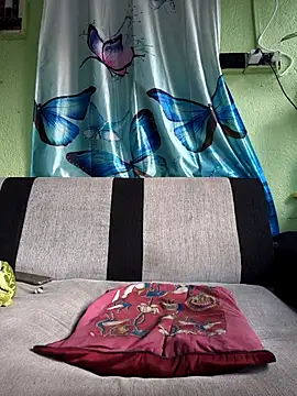 Snapshot of Mahira06 chatting on February 24, 4:46 am Mahira06 online show from February 24, 4:46 am