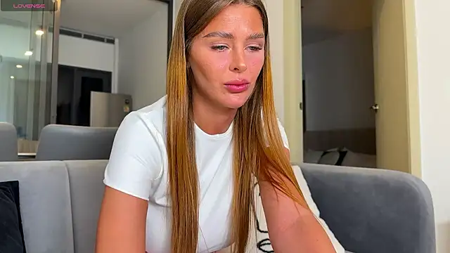 Snapshot of bianca_lawwson_ chatting on March 1, 5:57 pm bianca lawwson online show from March 1, 5:57 pm