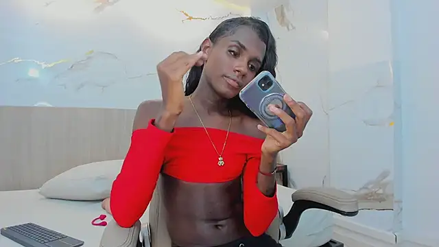 kylie ward online show from March 27, 3:37 am