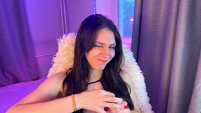 lunawho online show from March 29, 3:30 am