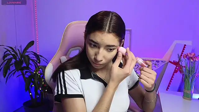 Sofiagomez777 online show from February 28, 1:05 am